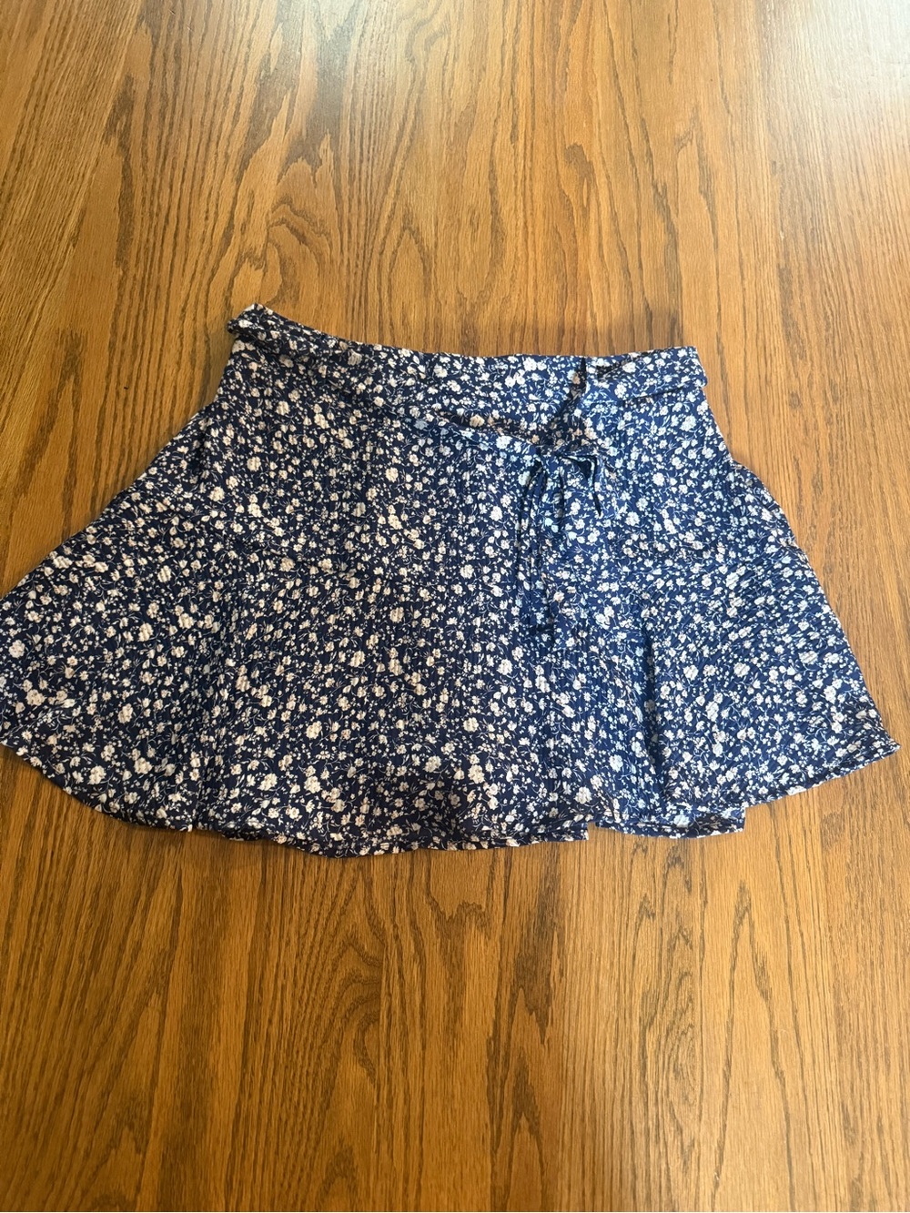 Blue Floral Tie-Waist Mini Skort
